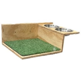 Peldaño con comedero doble en Triplex*