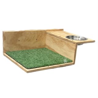 Peldaño con comedero en Triplex*